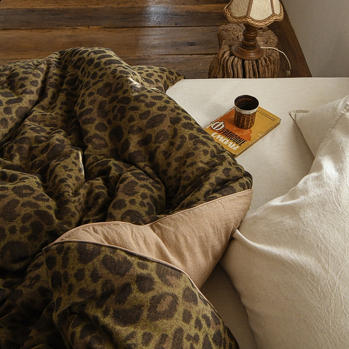 91家纺网 家纺一手货源 找家纺 （总）松色家居 2026新款全棉大豆冬被被子被芯-墨林豹影