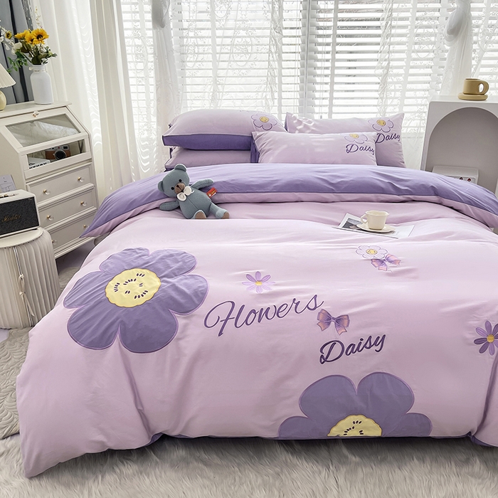 91家纺网 家纺一手货源 找家纺 涵宸家纺 2026新款全棉贴布绣小清新卡通系列四件套 优雅紫