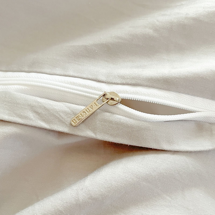 91家纺网 家纺一手货源 找家纺 涵宸家纺 2026新款全棉纯色四件套-米兰-场景一 米兰-湖兰+梧桐灰