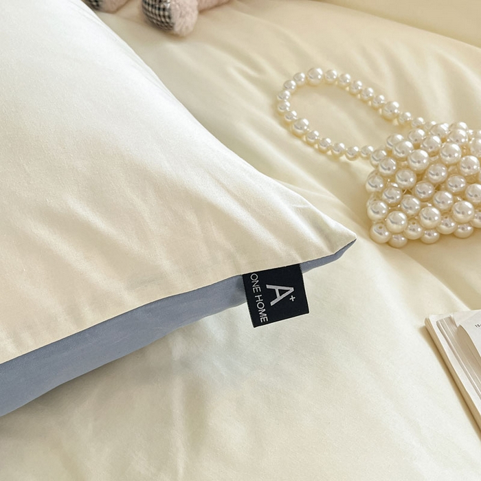 91家纺网 家纺一手货源 找家纺 涵宸家纺 2026新款全棉纯色四件套-米兰-场景一 米兰-奶白+湖兰