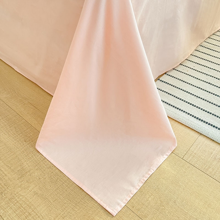 91家纺网 家纺一手货源 找家纺 涵宸家纺 2026新款全棉纯色四件套-米兰-场景一 米兰-奶白+烟粉