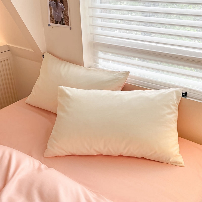 91家纺网 家纺一手货源 找家纺 涵宸家纺 2026新款全棉纯色四件套-米兰-场景一 米兰-奶白+烟粉