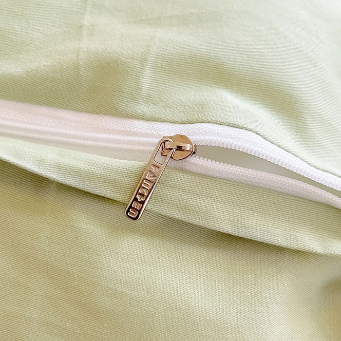 91家纺网 家纺一手货源 找家纺 涵宸家纺 2026新款全棉纯色四件套-米兰-场景一 米兰-奶白+月光绿