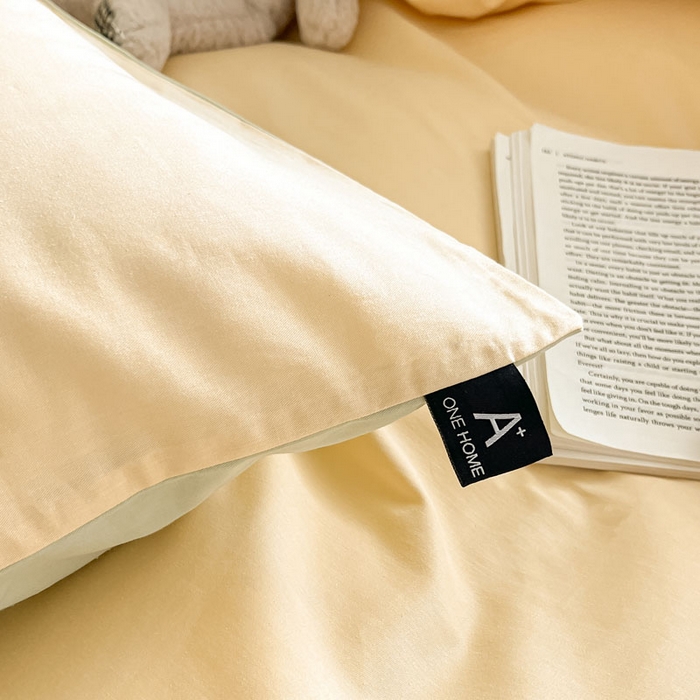 91家纺网 家纺一手货源 找家纺 涵宸家纺 2026新款全棉纯色四件套-米兰-场景一 米兰-浅黄+月光绿