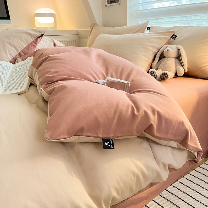 91家纺网 家纺一手货源 找家纺 涵宸家纺 2026新款全棉纯色四件套-米兰-场景一 米兰-杏色+豆其