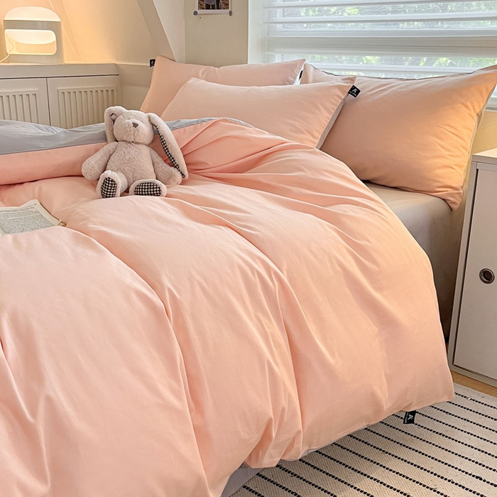 91家纺网 家纺一手货源 找家纺 涵宸家纺 2026新款全棉纯色四件套-米兰-场景一 米兰-烟粉-梧桐灰