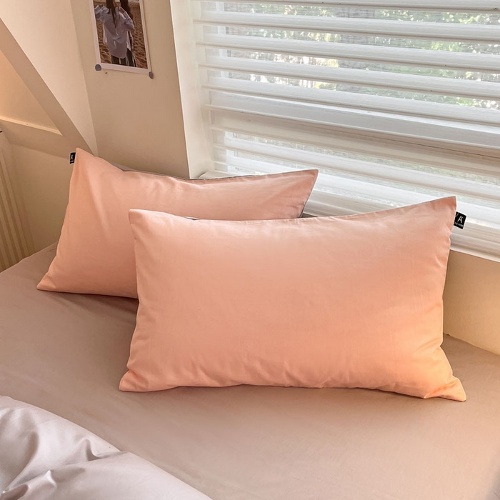 91家纺网 家纺一手货源 找家纺 涵宸家纺 2026新款全棉纯色四件套-米兰-场景一 米兰-烟粉-梧桐灰