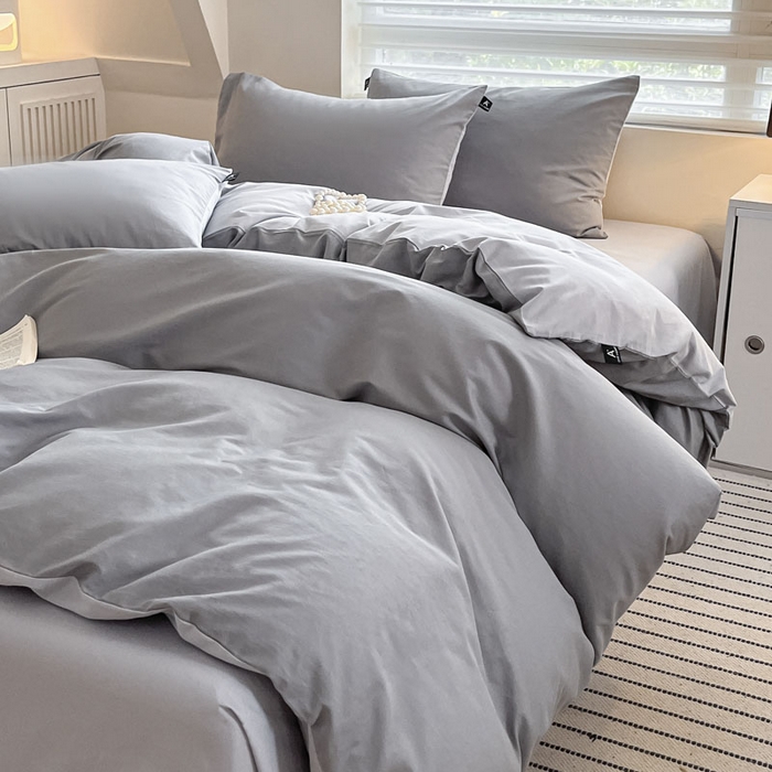 91家纺网 家纺一手货源 找家纺 涵宸家纺 2026新款全棉纯色四件套-米兰-场景一 米兰-银灰+梧桐灰