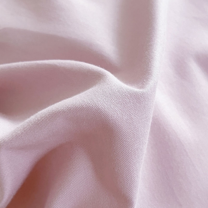 91家纺网 家纺一手货源 找家纺 涵宸家纺 2026新款全棉纯色四件套-米兰-场景一 米兰-优雅紫+青紫