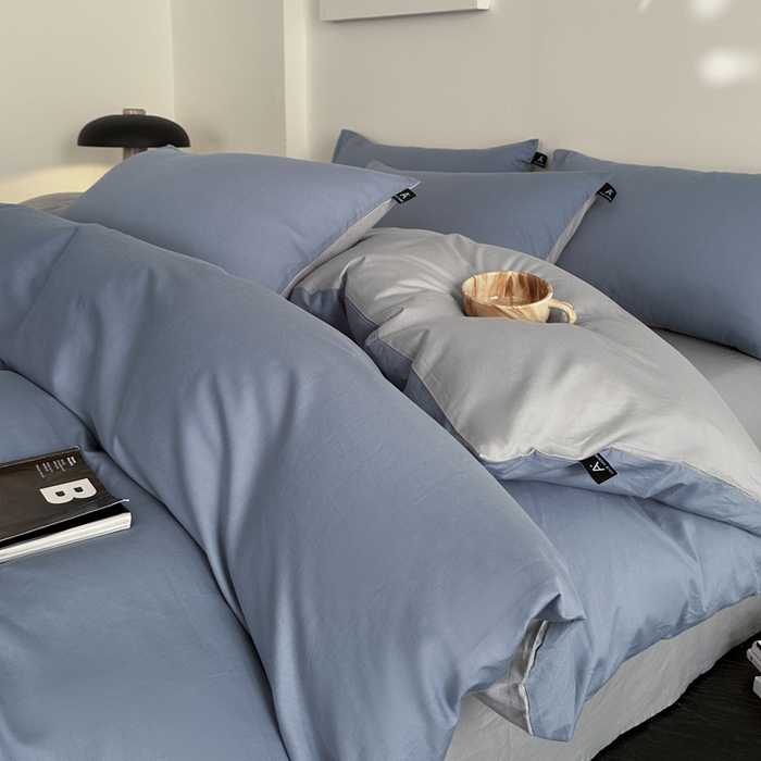 91家纺网 家纺一手货源 找家纺 涵宸家纺 2026新款全棉纯色四件套-米兰-场景二 米兰（湖兰+梧桐灰）