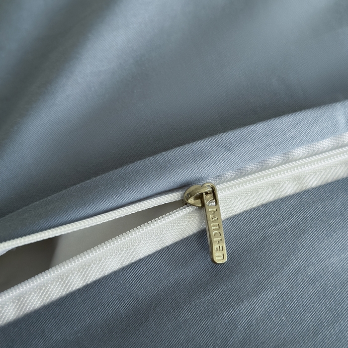 91家纺网 家纺一手货源 找家纺 涵宸家纺 2026新款全棉纯色四件套-米兰-场景二 米兰（奶白+湖兰）