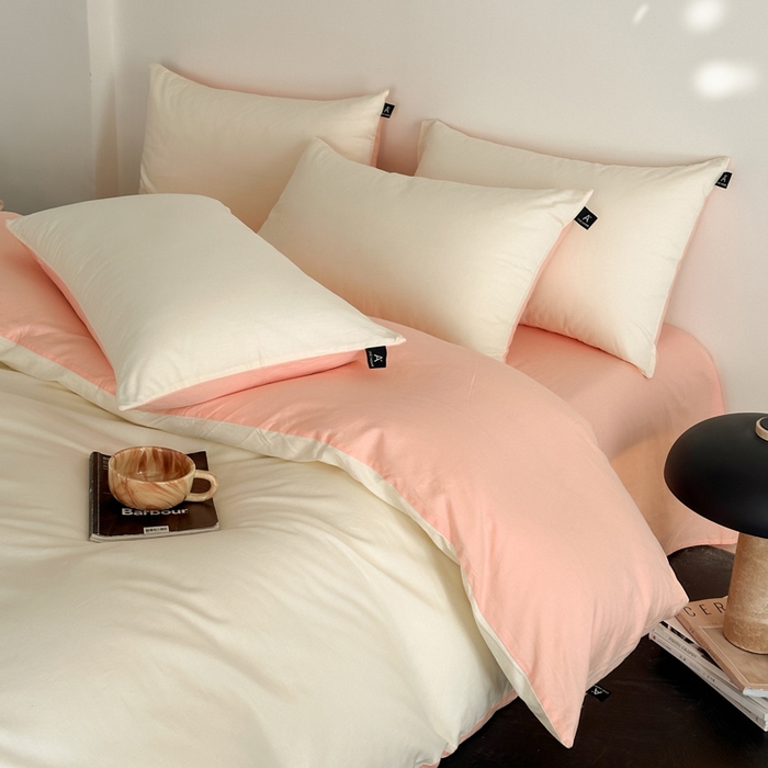 91家纺网 家纺一手货源 找家纺 涵宸家纺 2026新款全棉纯色四件套-米兰-场景二 米兰（奶白+烟粉）