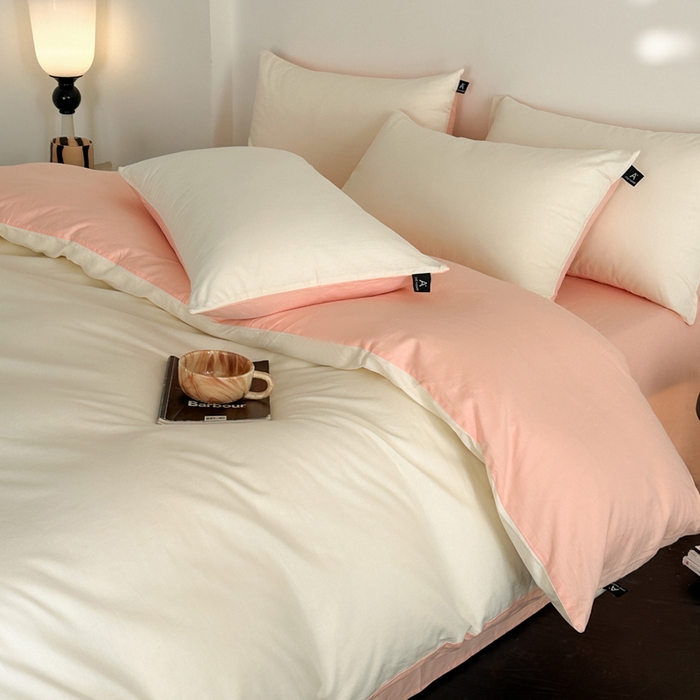 91家纺网 家纺一手货源 找家纺 涵宸家纺 2026新款全棉纯色四件套-米兰-场景二 米兰（奶白+烟粉）