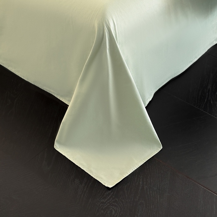 91家纺网 家纺一手货源 找家纺 涵宸家纺 2026新款全棉纯色四件套-米兰-场景二 米兰（奶白+月光绿）