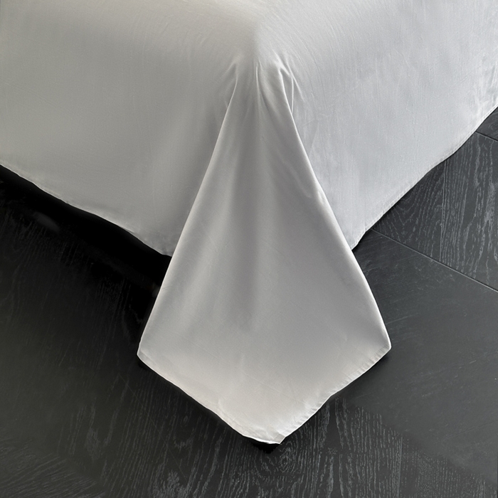 91家纺网 家纺一手货源 找家纺 涵宸家纺 2026新款全棉纯色四件套-米兰-场景二 米兰（石灰+梧桐灰）