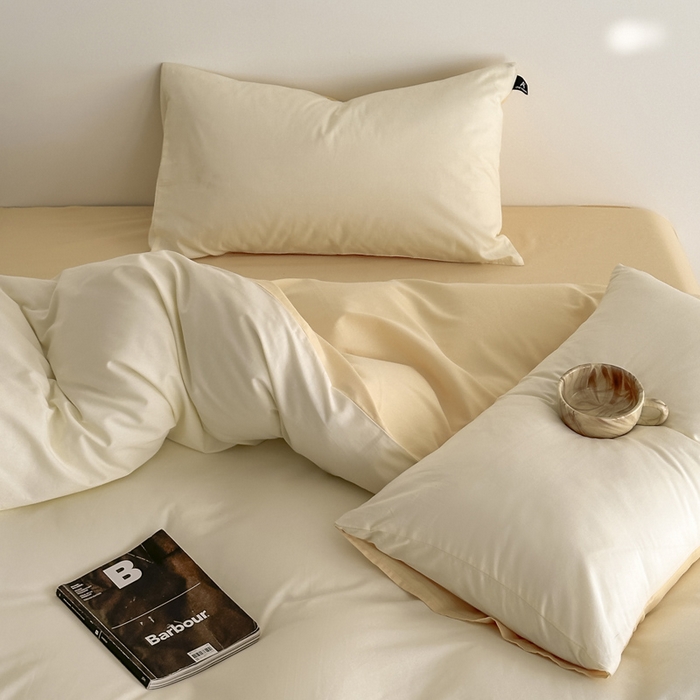 91家纺网 家纺一手货源 找家纺 涵宸家纺 2026新款全棉纯色四件套-米兰-场景二 米兰（香槟金+驼色）