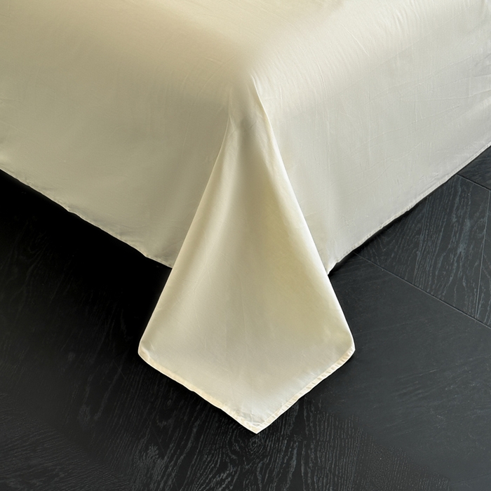 91家纺网 家纺一手货源 找家纺 涵宸家纺 2026新款全棉纯色四件套-米兰-场景二 米兰（幸运兰+ 奶白）