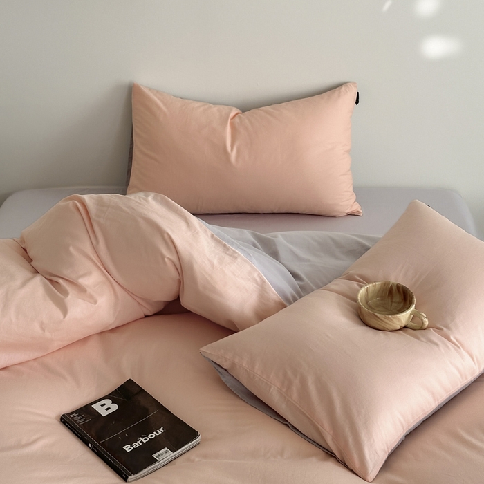 91家纺网 家纺一手货源 找家纺 涵宸家纺 2026新款全棉纯色四件套-米兰-场景二 米兰（烟粉-梧桐灰）