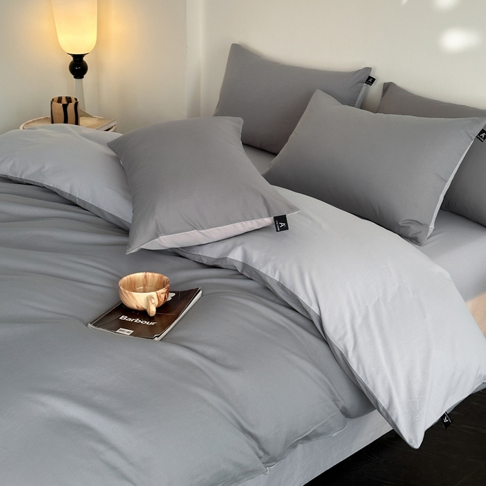 91家纺网 家纺一手货源 找家纺 涵宸家纺 2026新款全棉纯色四件套-米兰-场景二 米兰（银灰+梧桐灰）