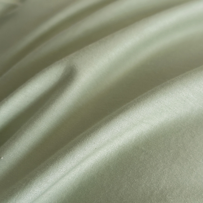 91家纺网 家纺一手货源 找家纺 涵宸家纺 2026新款全棉纯色四件套-米兰-场景二 米兰（月光绿+浅黄）