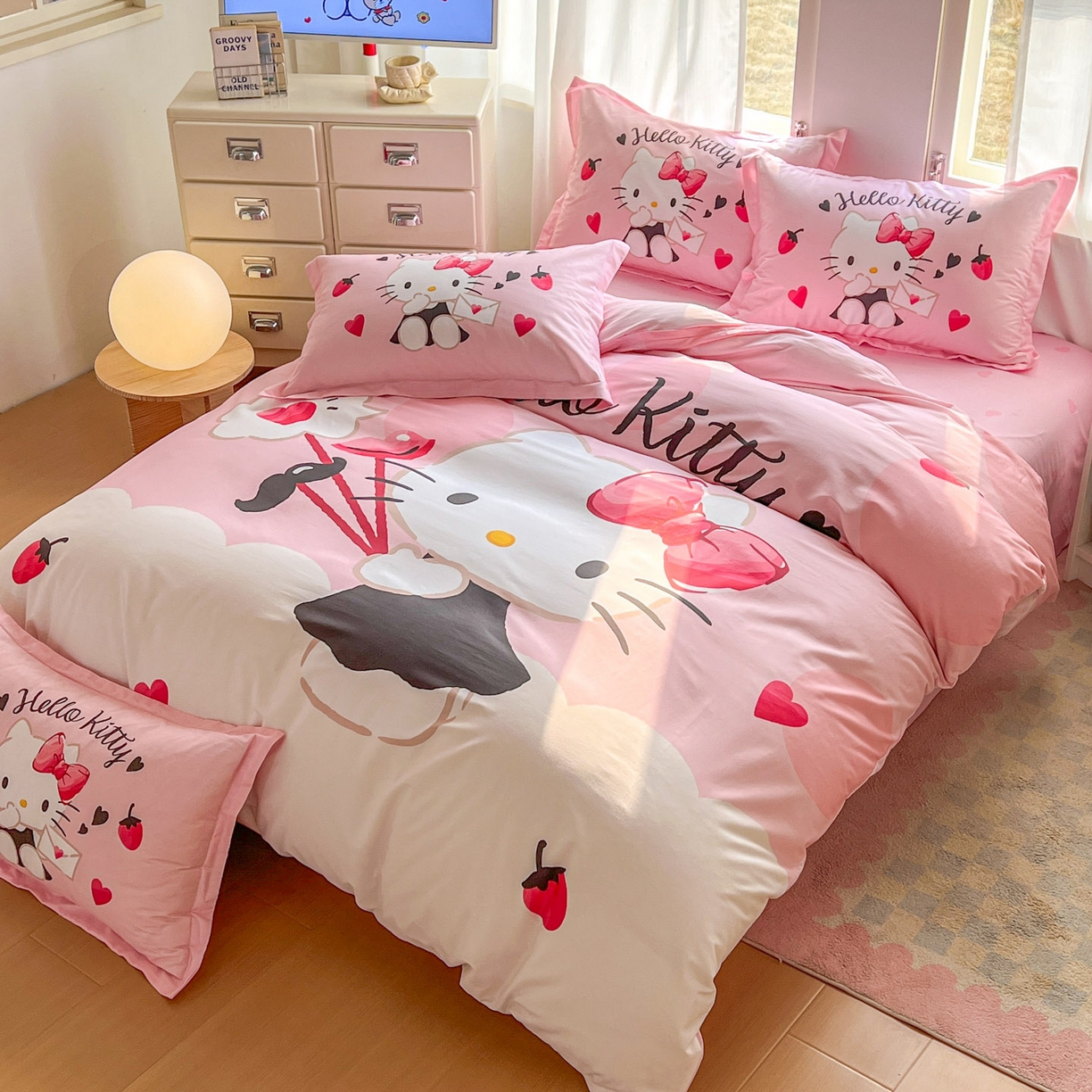 91家纺网 家纺一手货源 找家纺 浩诚 2026新款专版三丽鸥hellokitty库洛米正版授权大版全棉纯棉四件套 草莓KT
