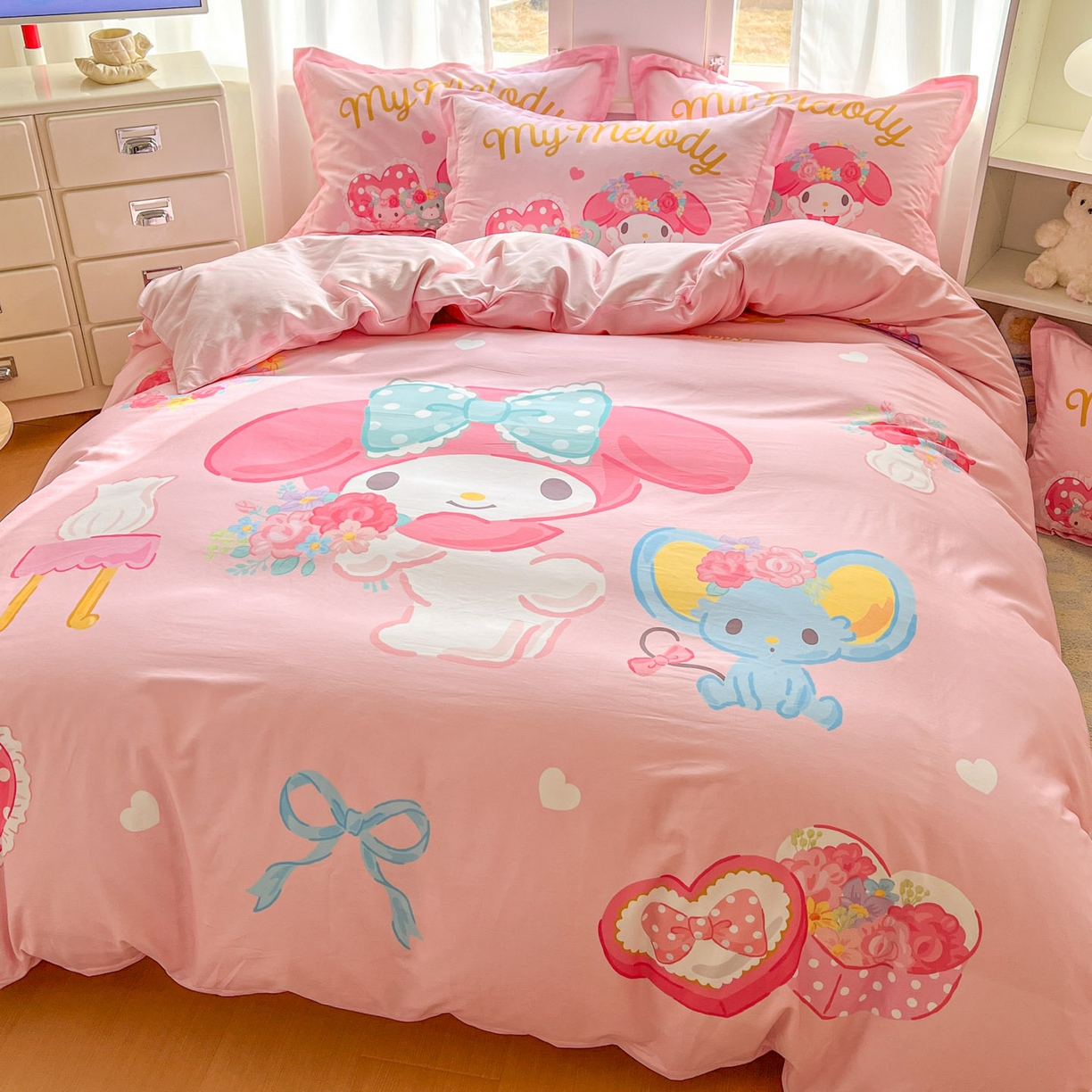 91家纺网 家纺一手货源 找家纺 浩诚 2026新款专版三丽鸥hellokitty库洛米正版授权大版全棉纯棉四件套 花花美乐蒂