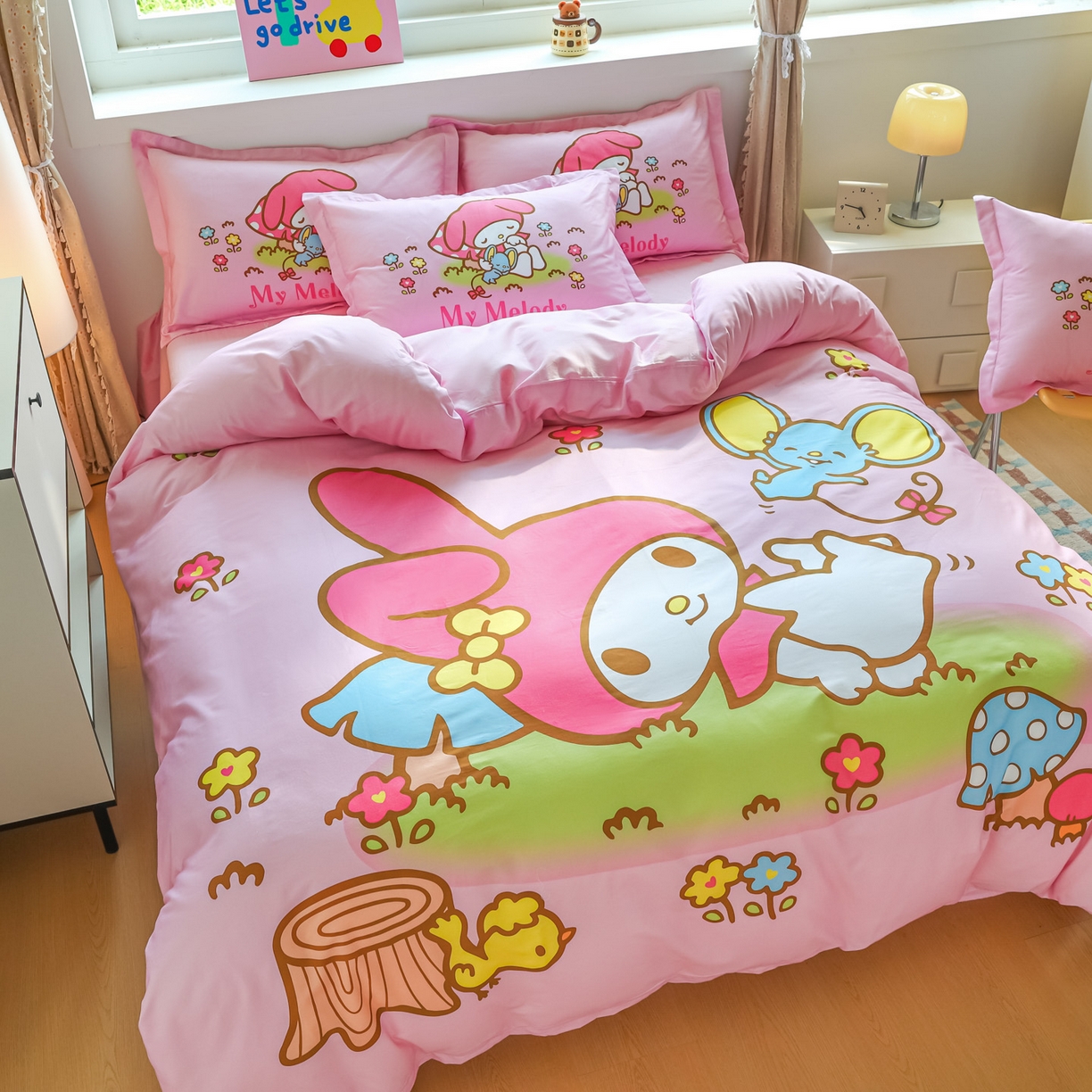 91家纺网 家纺一手货源 找家纺 浩诚 2026新款专版三丽鸥hellokitty库洛米正版授权大版全棉纯棉四件套 花园派对