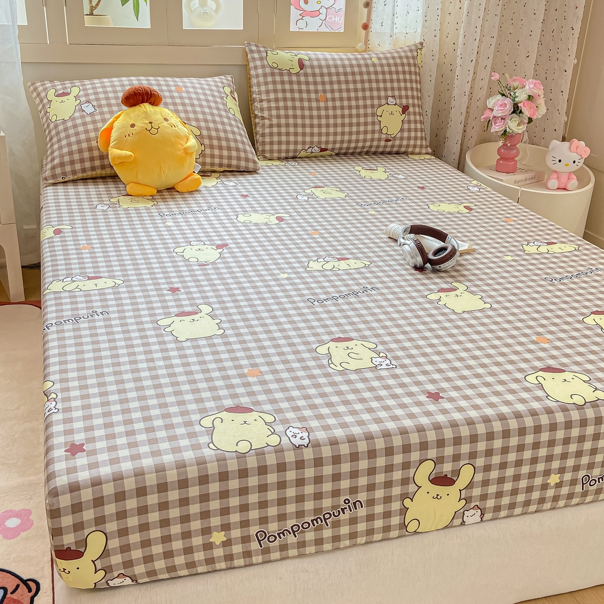 91家纺网 家纺一手货源 找家纺 博雅 2026新款三丽鸥全棉小版印花床笠 巧克力布丁狗