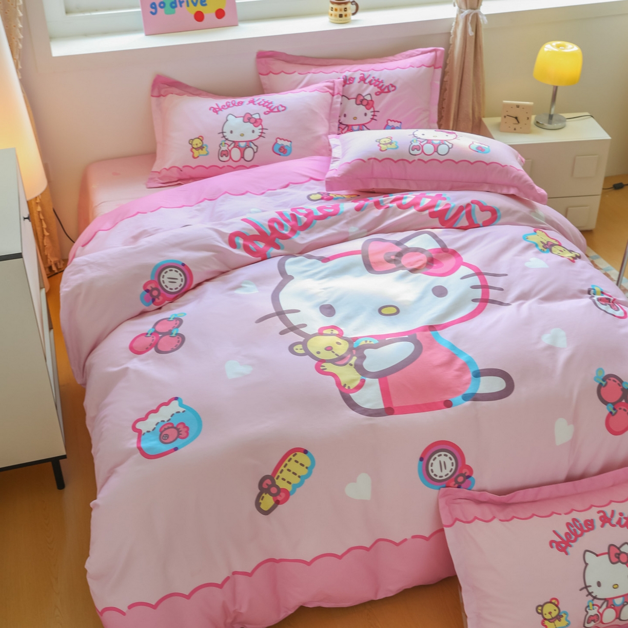 91家纺网 家纺一手货源 找家纺 浩诚 2026新款专版三丽鸥hellokitty库洛米正版授权大版全棉纯棉四件套 甜心宝贝