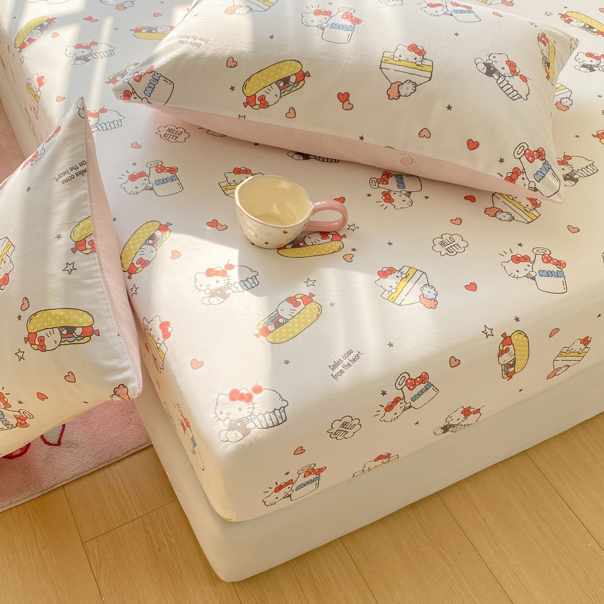 91家纺网 家纺一手货源 找家纺 博雅 2026新款三丽鸥全棉小版印花床笠 甜品kt