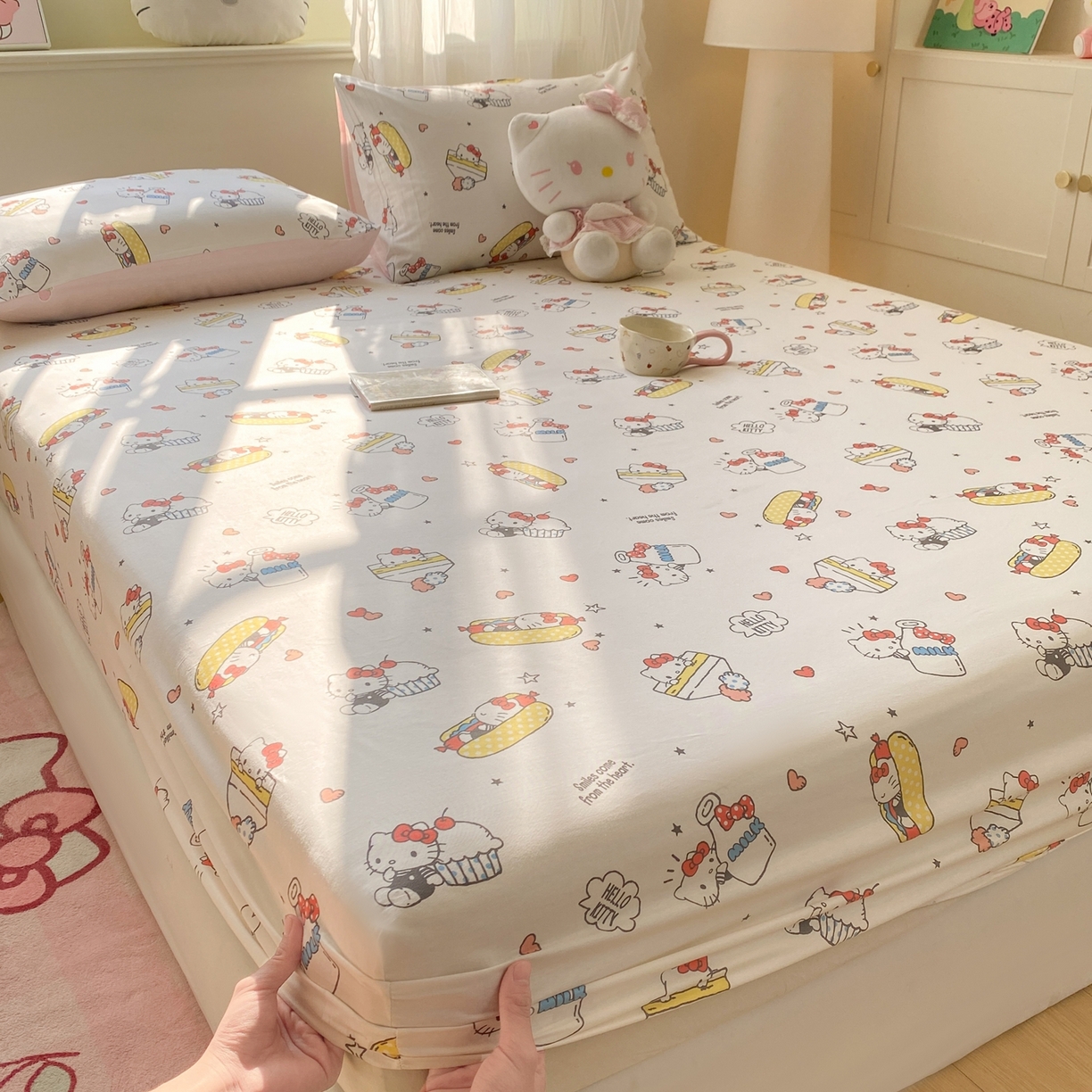 91家纺网 家纺一手货源 找家纺 博雅 2026新款三丽鸥全棉小版印花床笠 甜品kt