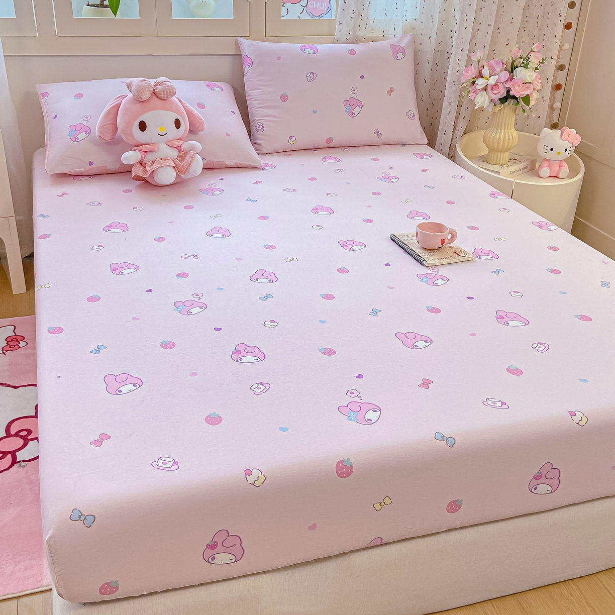 91家纺网 家纺一手货源 找家纺 博雅 2026新款三丽鸥全棉小版印花床笠 下午茶美乐蒂