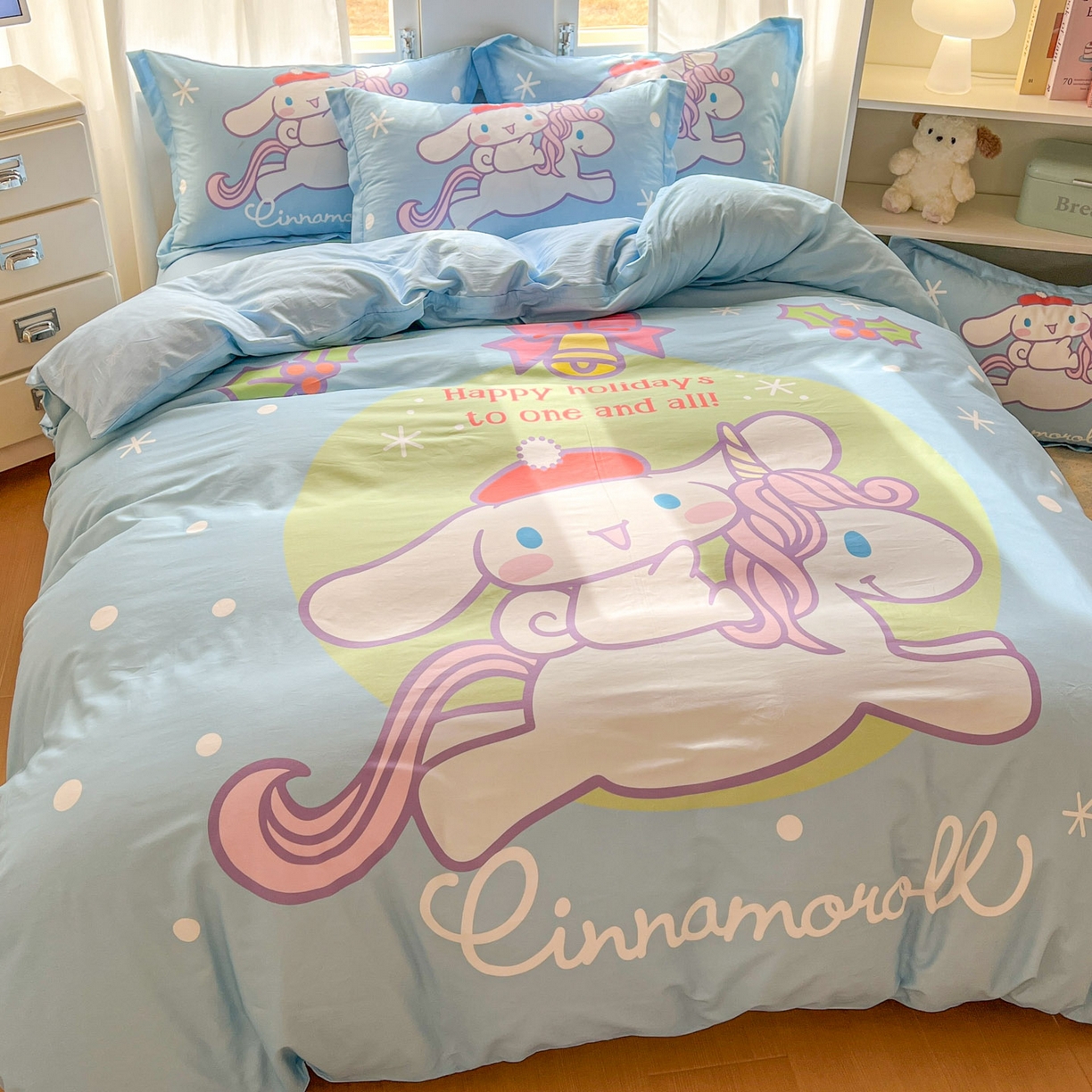 91家纺网 家纺一手货源 找家纺 浩诚 2026新款专版三丽鸥hellokitty库洛米正版授权大版全棉纯棉四件套 旋转玉桂狗