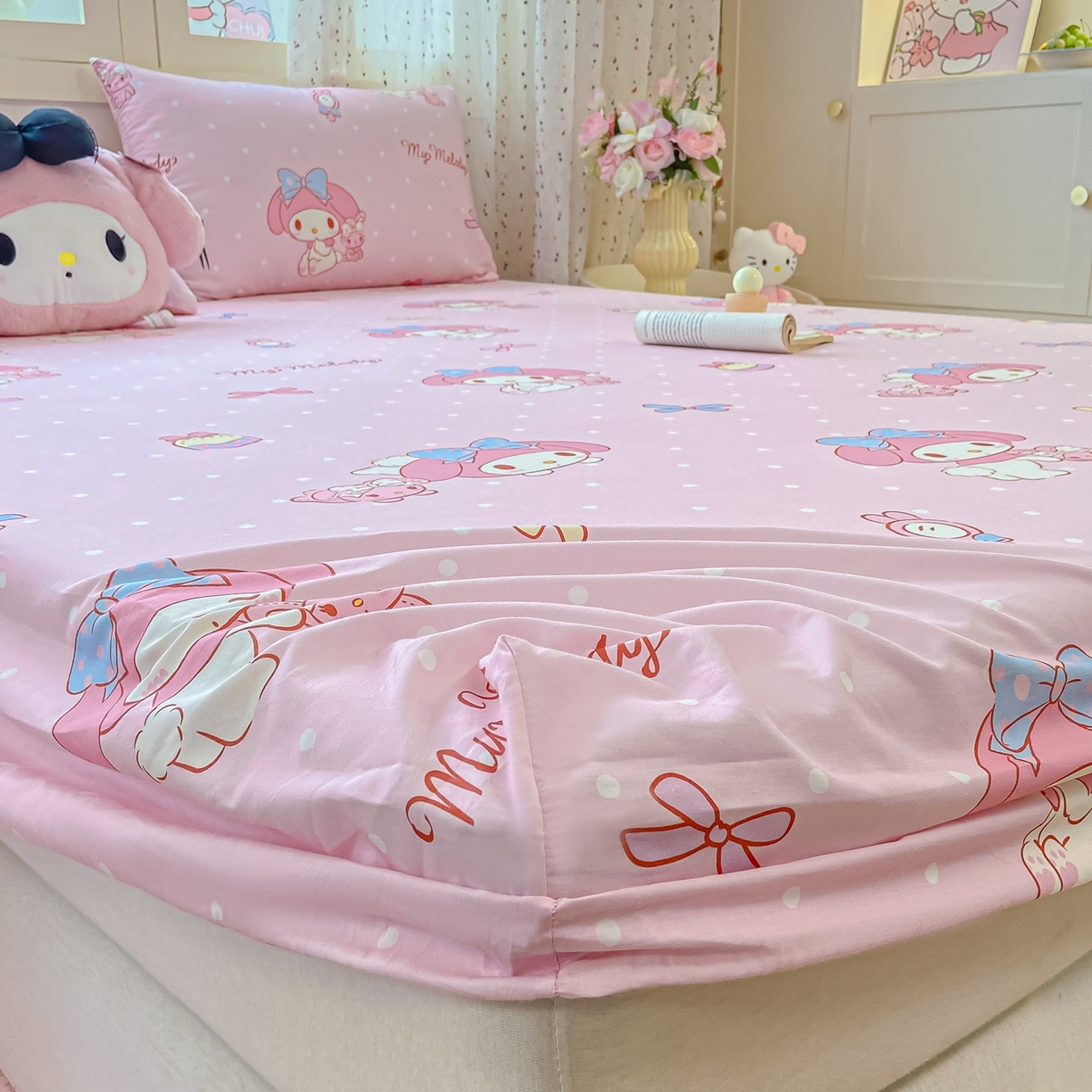 91家纺网 家纺一手货源 找家纺 博雅 2026新款三丽鸥全棉小版印花床笠 小兔美乐蒂