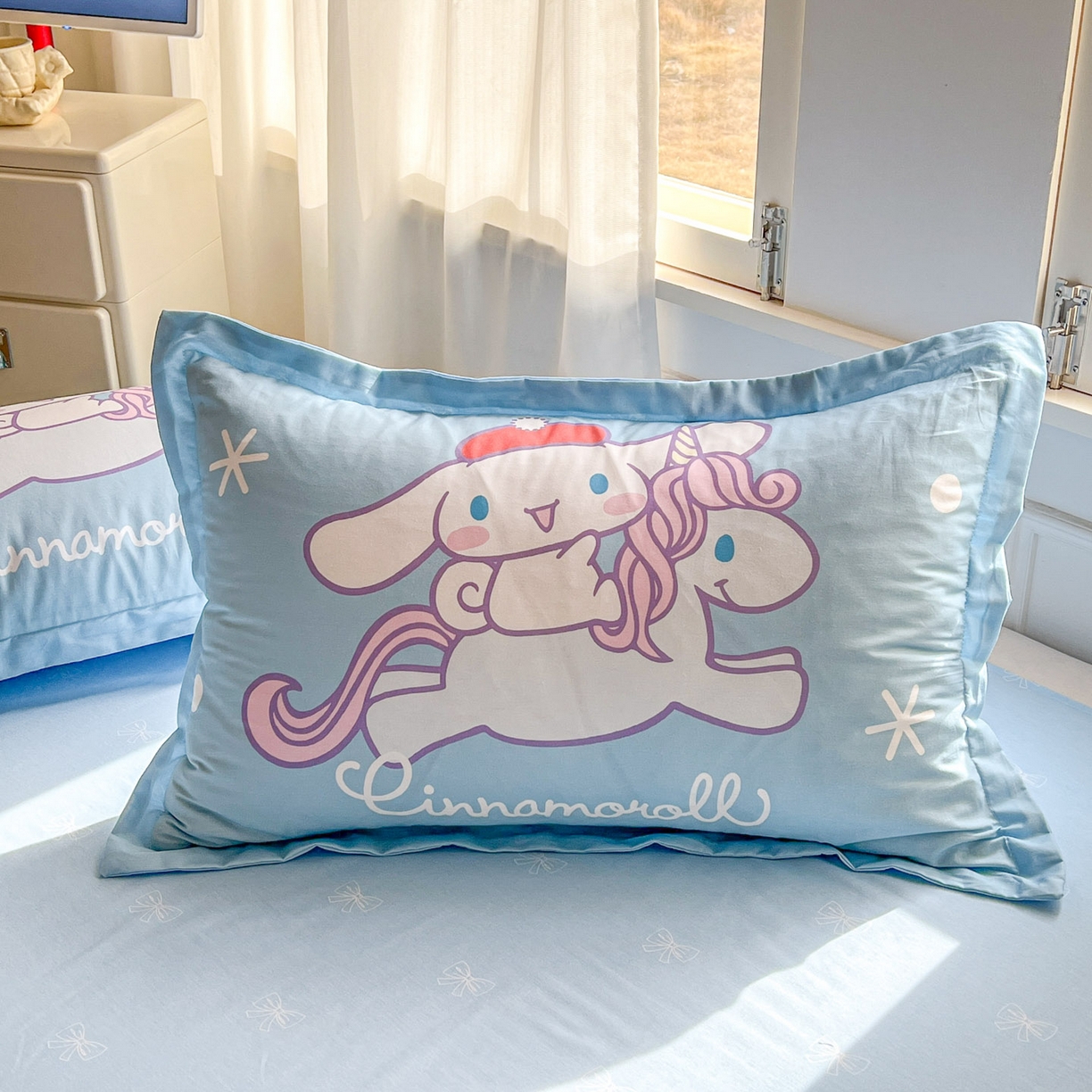 91家纺网 家纺一手货源 找家纺 浩诚 2026新款专版三丽鸥hellokitty库洛米正版授权大版全棉纯棉四件套 旋转玉桂狗