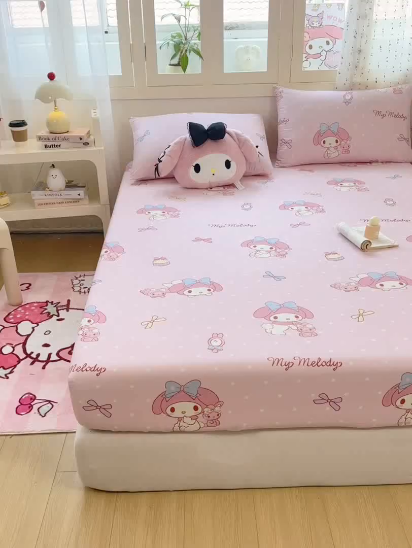 91家纺网 家纺一手货源 找家纺 博雅 2026新款三丽鸥全棉小版印花床笠 小兔美乐蒂