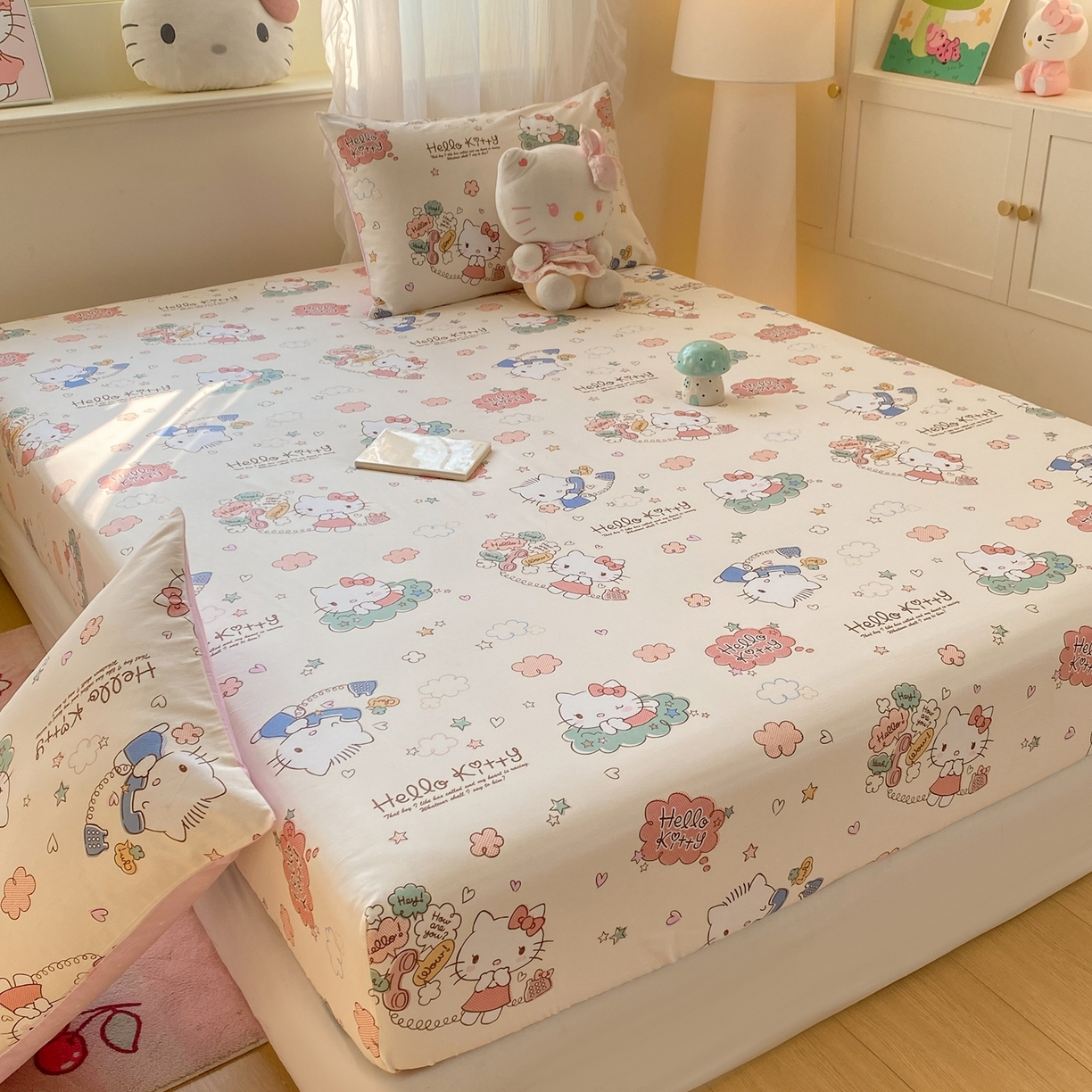 91家纺网 家纺一手货源 找家纺 博雅 2026新款三丽鸥全棉小版印花床笠 幸福kt