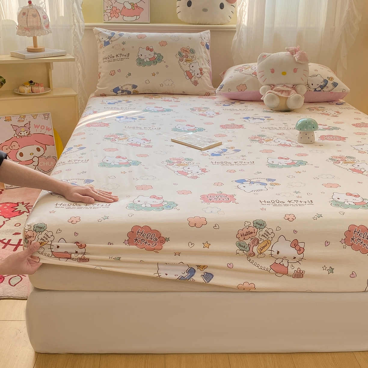 91家纺网 家纺一手货源 找家纺 博雅 2026新款三丽鸥全棉小版印花床笠 幸福kt