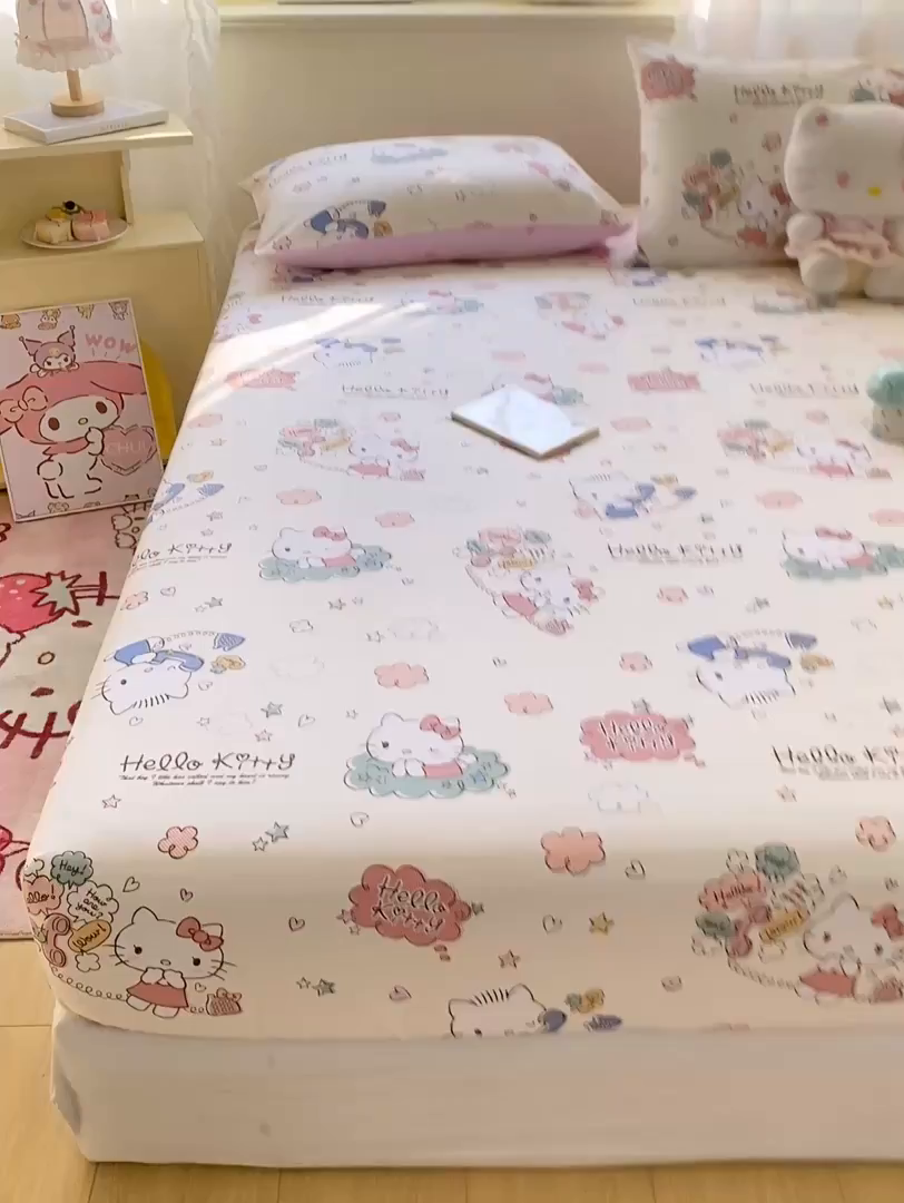 91家纺网 家纺一手货源 找家纺 博雅 2026新款三丽鸥全棉小版印花床笠 幸福kt