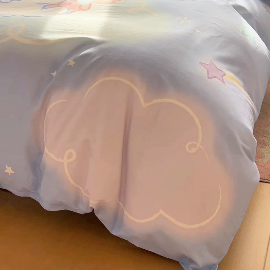 91家纺网 家纺一手货源 找家纺 浩诚 2026新款专版三丽鸥hellokitty库洛米正版授权大版全棉纯棉四件套 云朵玉桂狗