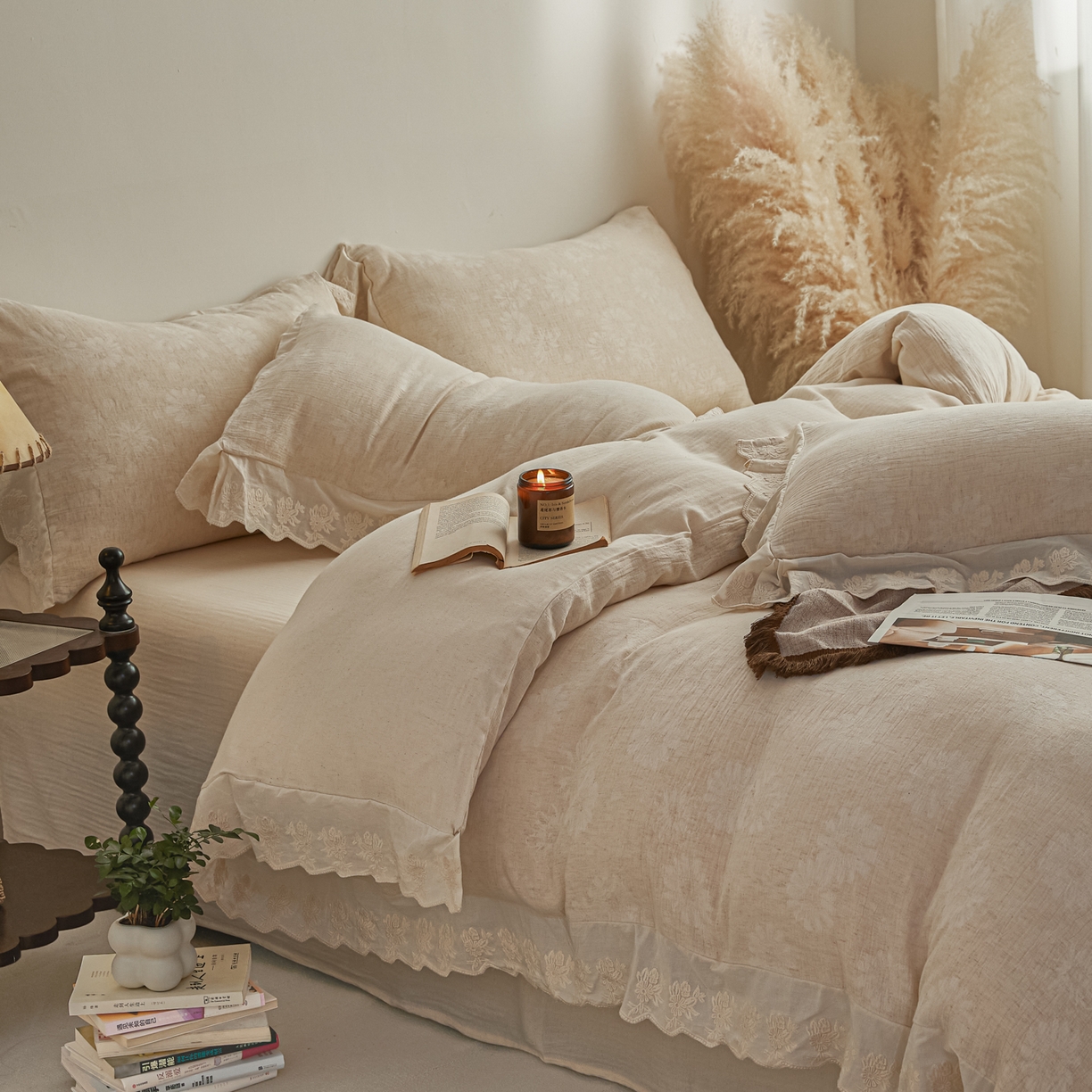 91家纺网 家纺一手货源 找家纺 KA家纺 2026春夏新款色织提花棉麻四件套花边款 花影素帛