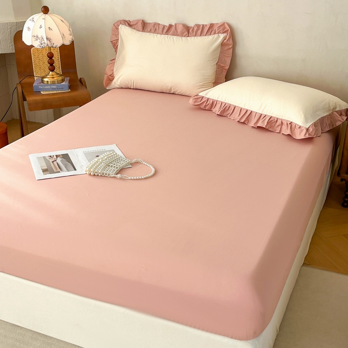 91家纺网 家纺一手货源 找家纺 艾迪尚家纺 2026新款法式韩版荷叶边纯色长绒棉单品枕套系列 奶芙慕粉