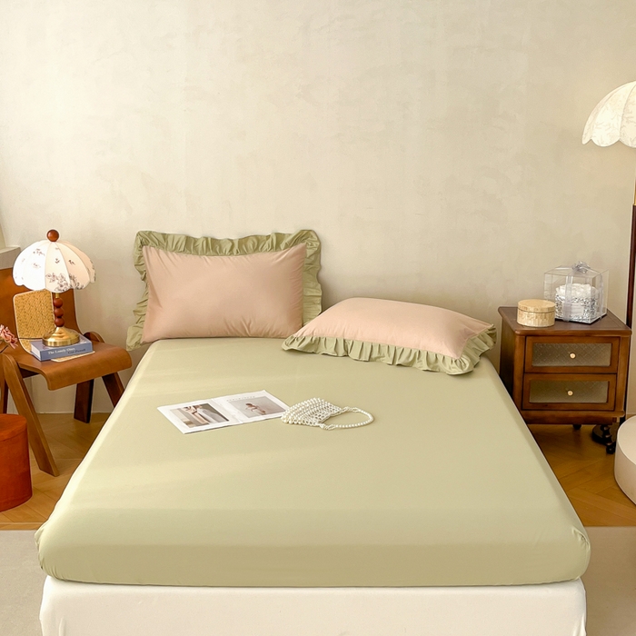 91家纺网 家纺一手货源 找家纺 艾迪尚家纺 2026新款法式韩版荷叶边纯色长绒棉单品枕套系列 青提絮语