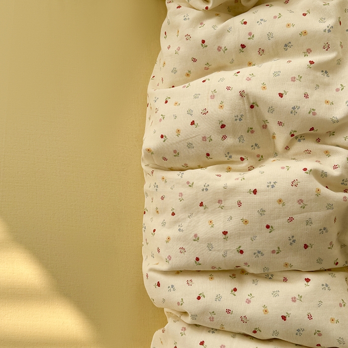 91家纺网 家纺一手货源 找家纺 爱思佳 2026新款全棉纯棉双层纱基款系列四件套 花汐