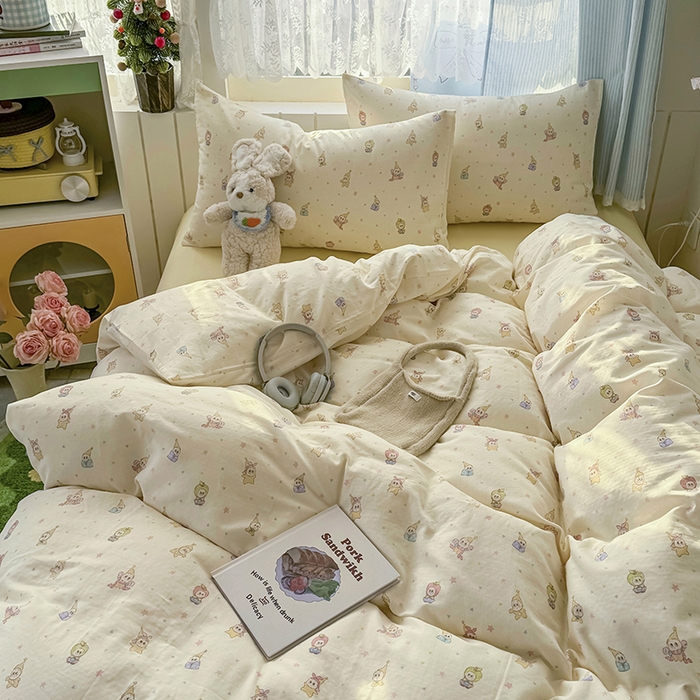 91家纺网 家纺一手货源 找家纺 爱思佳 2026新款全棉纯棉双层纱基款系列四件套 可爱星人