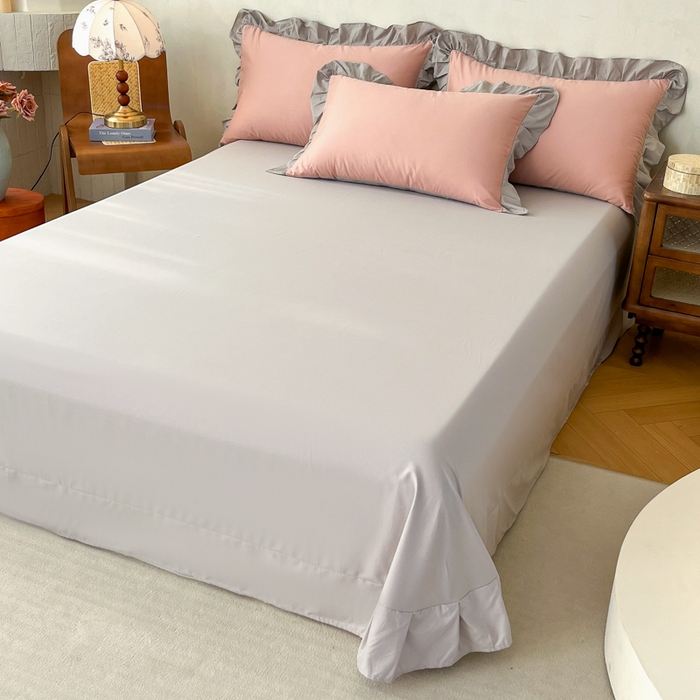 91家纺网 家纺一手货源 找家纺 艾迪尚家纺 2026新款法式韩版荷叶边纯色长绒棉四件套 云灰仙女粉