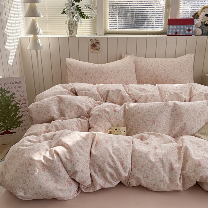 91家纺网 家纺一手货源 找家纺 爱思佳 2026新款全棉纯棉双层纱基款系列四件套 沐雨花朝