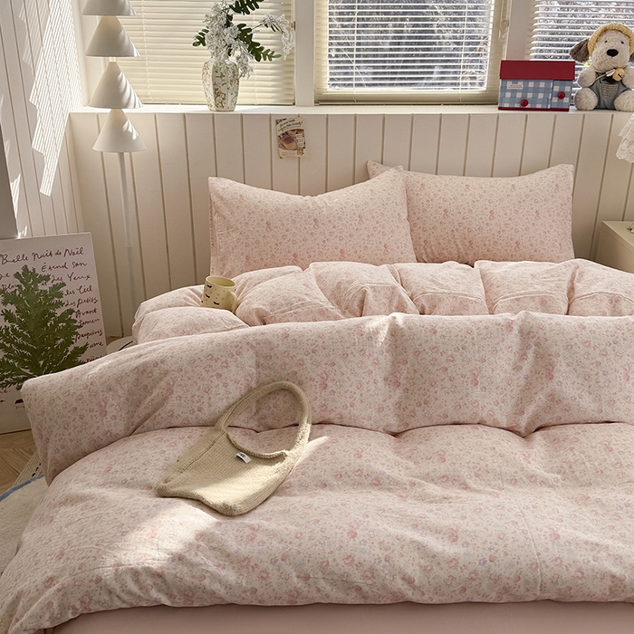 91家纺网 家纺一手货源 找家纺 爱思佳 2026新款全棉纯棉双层纱基款系列四件套 沐雨花朝