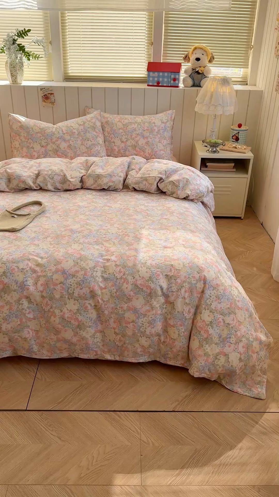 91家纺网 家纺一手货源 找家纺 爱思佳 2026新款全棉纯棉双层纱基款系列四件套 暖阳绿意