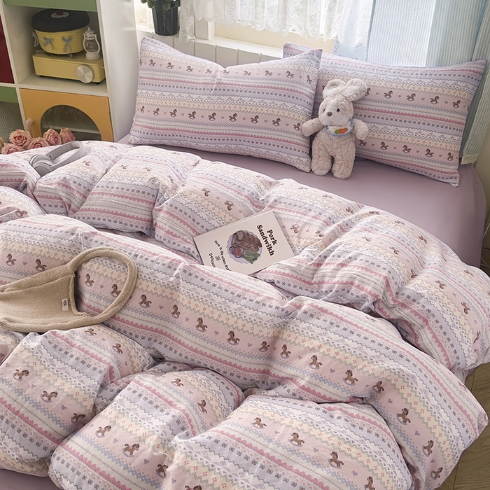 91家纺网 家纺一手货源 找家纺 爱思佳 2026新款全棉纯棉双层纱基款系列四件套 千禧马